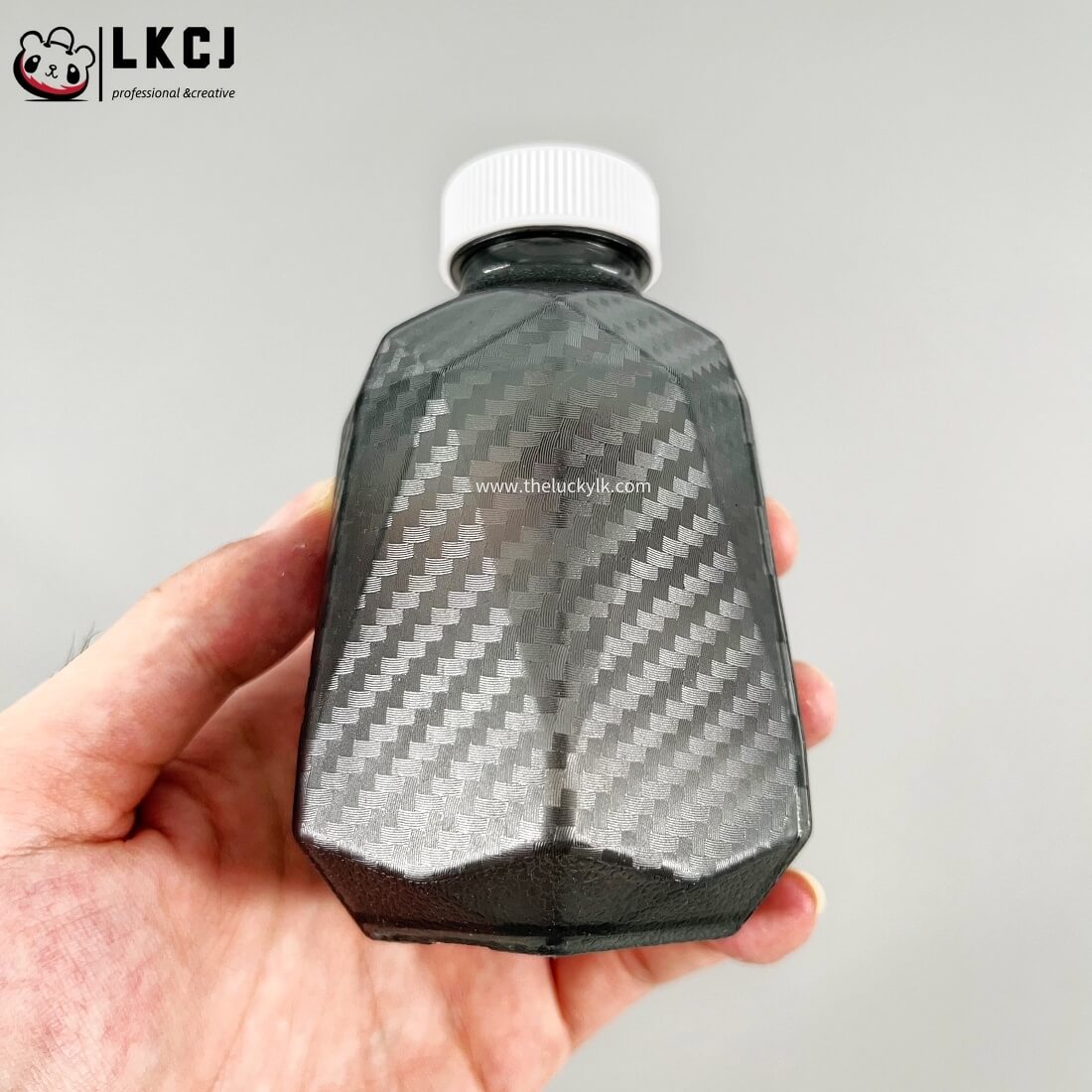 Carbon Fiber Pattern Quick Loading Bottle